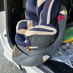 Aprica　子供用品 ベビー用品 チャイルドシート　