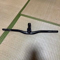 マウンテンバイク　ハンドル