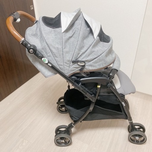 アップリカ ラクーナビッテクッション　ベビーカー