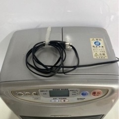家電 季節、空調家電 ファンヒーター石油ファンヒーター　ブルーヒーター　ダイニチ　の画像