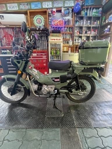 ハンターカブ　CT125 ほぼ新車　走行500キロ　熊本県内配送無料　リアボックス付き