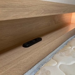 【無料譲渡】ダブルローベッド　フレーム&マットレスセットの画像