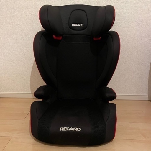 RECARO ジュニアシート レッド/ブラック/グレー RECARO ジュニアシート レッド/ブラック/グレー