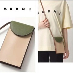 服/ファッション レディース iPhoneケース