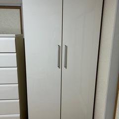 ニトリ　洋服ダンス