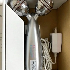 美顔器　ヤーマン RFポーテトルネードRFローラーエクストラ HRF-19Nの画像