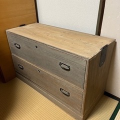 【5月31日まで】38×90×151 桐箪笥の画像