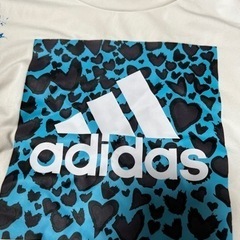 adidas ヒョウ柄　半袖　120㎝の画像
