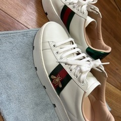 GUCCI 　靴 スニーカー　特別値下げ