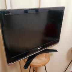 【REGZA/TOSHIBA/液晶テレビ】32V型地上　リモコンはありませんの画像