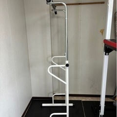 懸垂マシンの画像