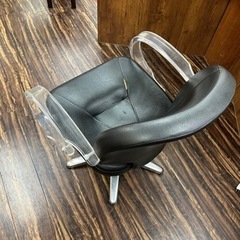 美容室の椅子
