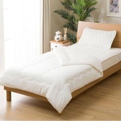 【新品未使用】ニトリ　敷きパット　ゴムバンド付き　　の画像