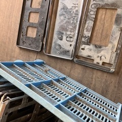 ナンバープレート枠どれでも2つの画像