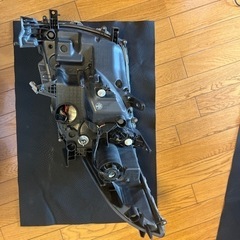 アルファード30 前期 VIBES製ヘッドライトの画像