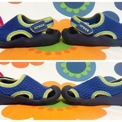 【値下】15cm CROCS サンダル C7 ブルー イエロー ネイビー　クロックス  中古 美品の画像