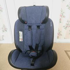 相談中。新品同様 2つ有りISOFIX式 新生児～ジュニア対応　チャイルドシート　の画像