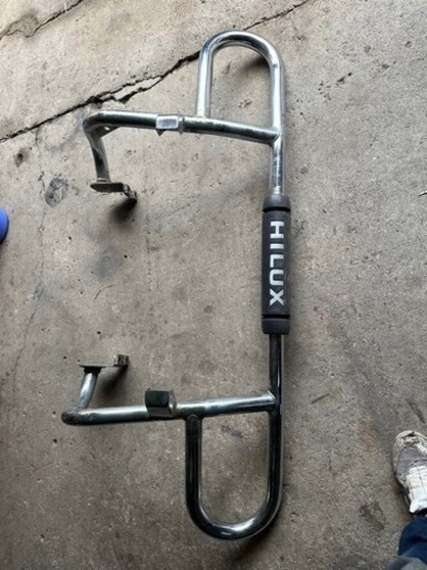 TOYOTA 希少‼️ハイラックスサーフ　
グリルガード