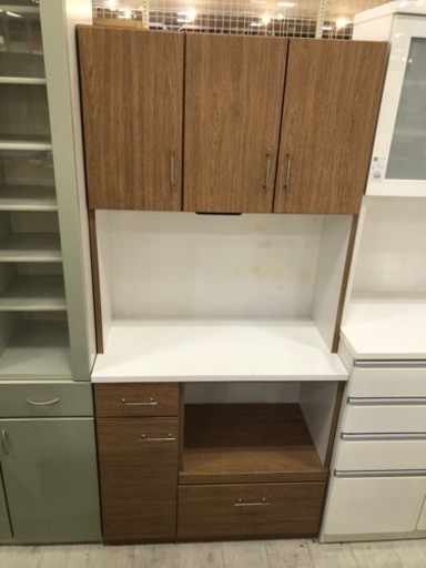 取りに来れる方限定！３枚扉のレンジボードです！