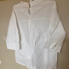 服/ファッション Tシャツ レディースの画像