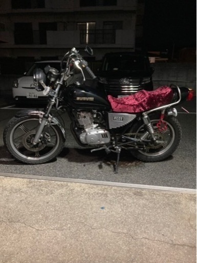 バイク GN125