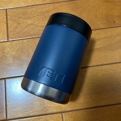 タンブラー　保冷缶ホルダー