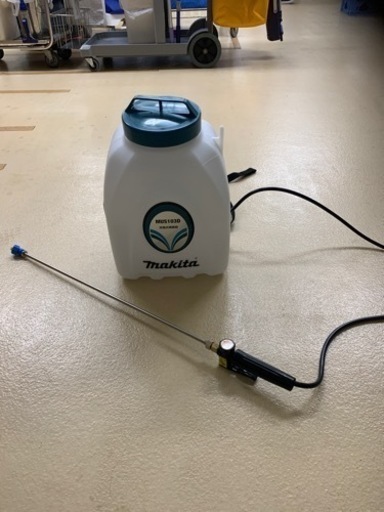 マキタ電動噴霧器14.4V（新品）