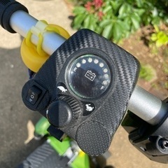 折り畳み　電動カート　シニアカー　電動車椅子の画像