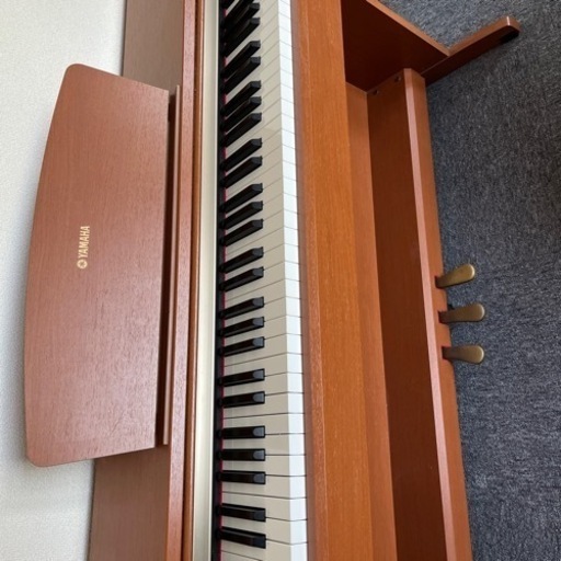 YAMAHA電子ピアノ