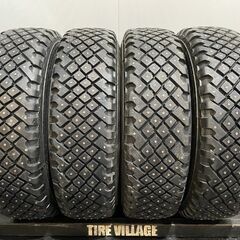 PIRELLI SCORPION FD44 215/80R16 16インチ スパイクタイヤ 4本 バリ溝 カップピン ジムニー ランクルナロー等　(KTJ050)クレジットカード QRコード決済可能