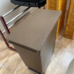 ゴミ箱