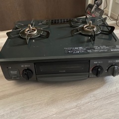Rinnai KG34NBKR-13A ブラック系 + 対応ガスホース(0.5m) [ガステーブル (都市ガス(13A)用・右強火力・56cm・2口)]の画像