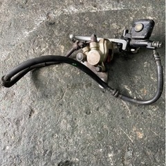 AF35ディオフロントブレーキの画像