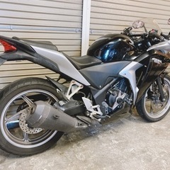 ホンダ　CBR250R 配送可能　支払いは現金or振り込みも可能の画像