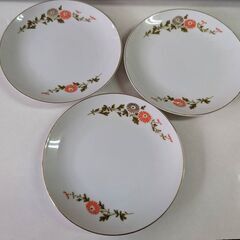 ☆たんぽぽ柄小皿　3枚　昭和レトロ　中古品　の画像