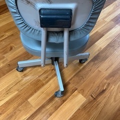 家具 オフィス用家具 いすの画像