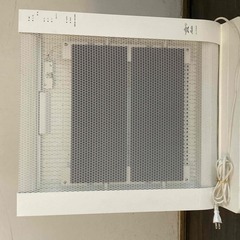 AJ-P100B アラジン  遠赤外線パネルヒーター　2018年製