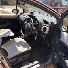 【ご成約】トヨタ　ヴィッツ　F　４WDの画像