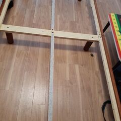木製シングルベッド枠