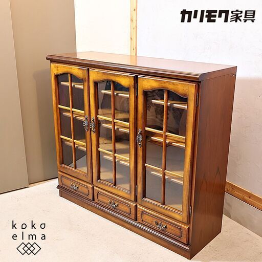 Karimoku(カリモク家具)の人気シリーズCOLONIAL(コロニアル)のHC4500NK サイドボードです。アメリカンカントリースタイルのクラシカルなリビングボードはお部屋を上品な空間に♪