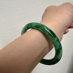 本翡翠バングル　ミャンマー産天然