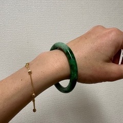 本翡翠バングル　ミャンマー産天然の画像