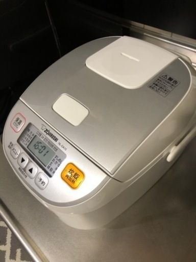 ZOJIRUSHI 象印 マイコン炊飯ジャー 極め炊き NL-DA10 5.5合 2020年製 中古品