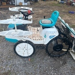 クボタ 田植機 JC4 4条植え　ゆう優ターン　あぜごえアーム　ガソリン　田植え　農業　農機具　簡易始動動画ありの画像