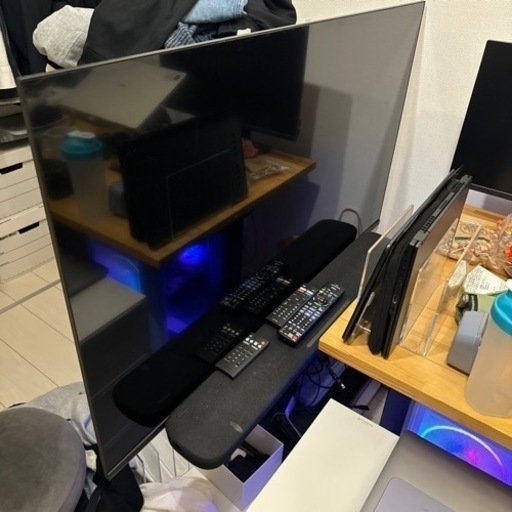 GEOチューナーレステレビ とYAMAHAのサウンドバータンスのゲンのテレビスタンド