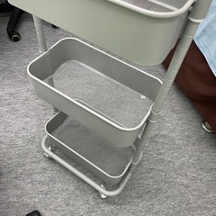 キッチンワゴン家具取り引き中