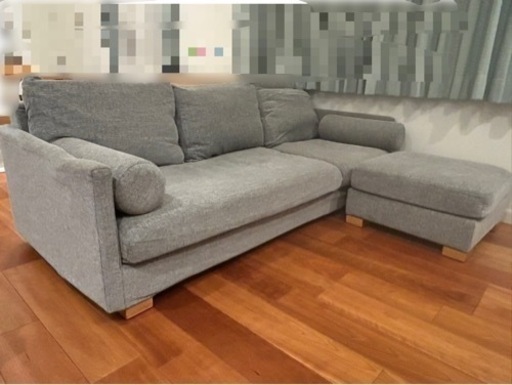 運搬費のみ　3人掛けソファ　オットマン、ヘッドレスト付き