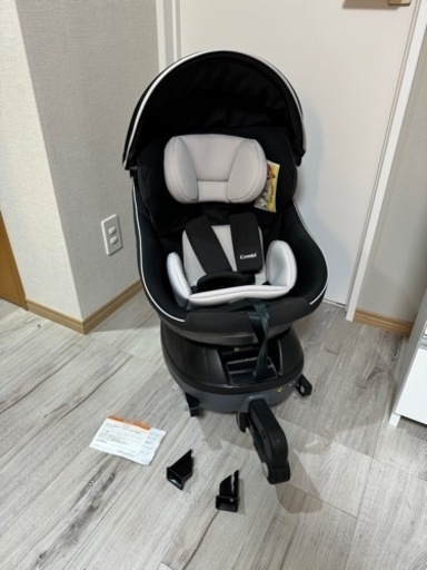 チャイルドシート コンビ combi クルムーヴ 
スマートISOFIX エッグショック Neo