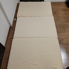 ニトリ折りたたみマットレス