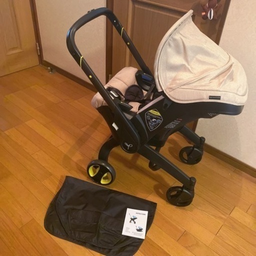 一体型チャイルドシート　ベビーカー　インファントカーシート配達OK　ストローラー　折りたたみ式ベビーカー